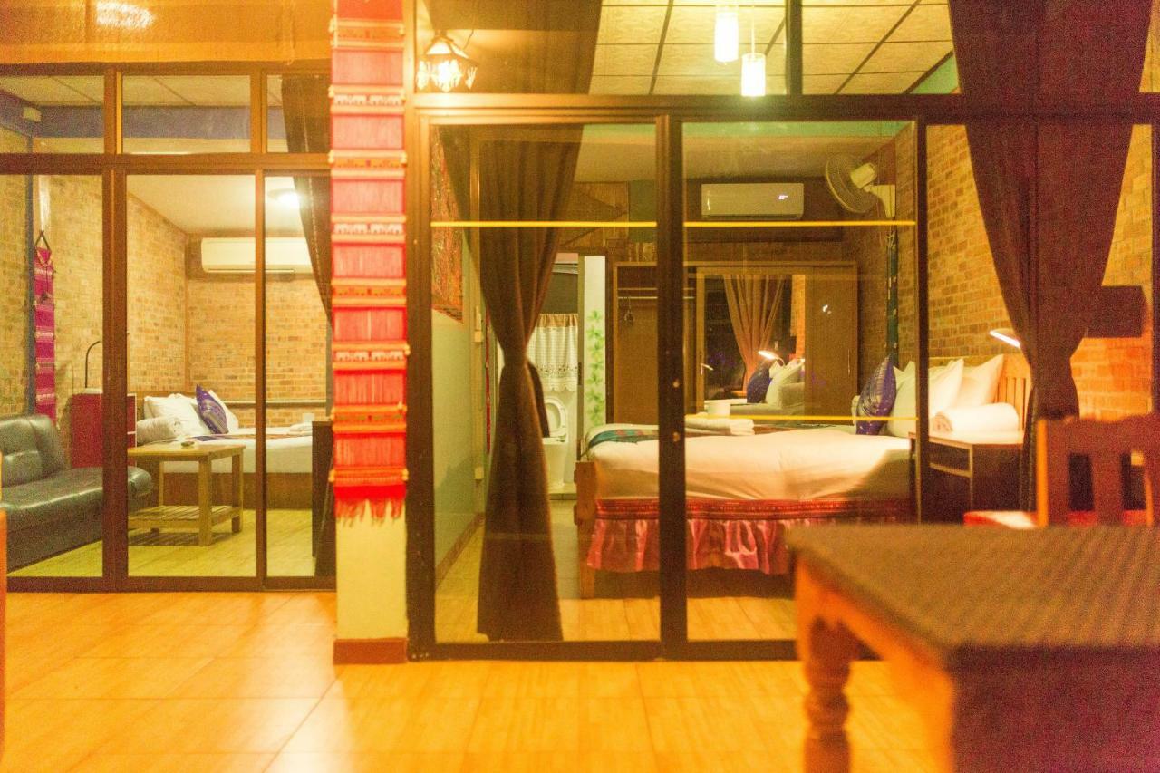 Boutique House Nipha Apartamento Chiang Mai Exterior foto