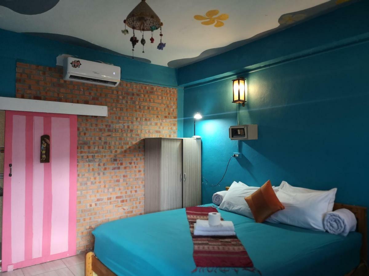 Boutique House Nipha Apartamento Chiang Mai Exterior foto